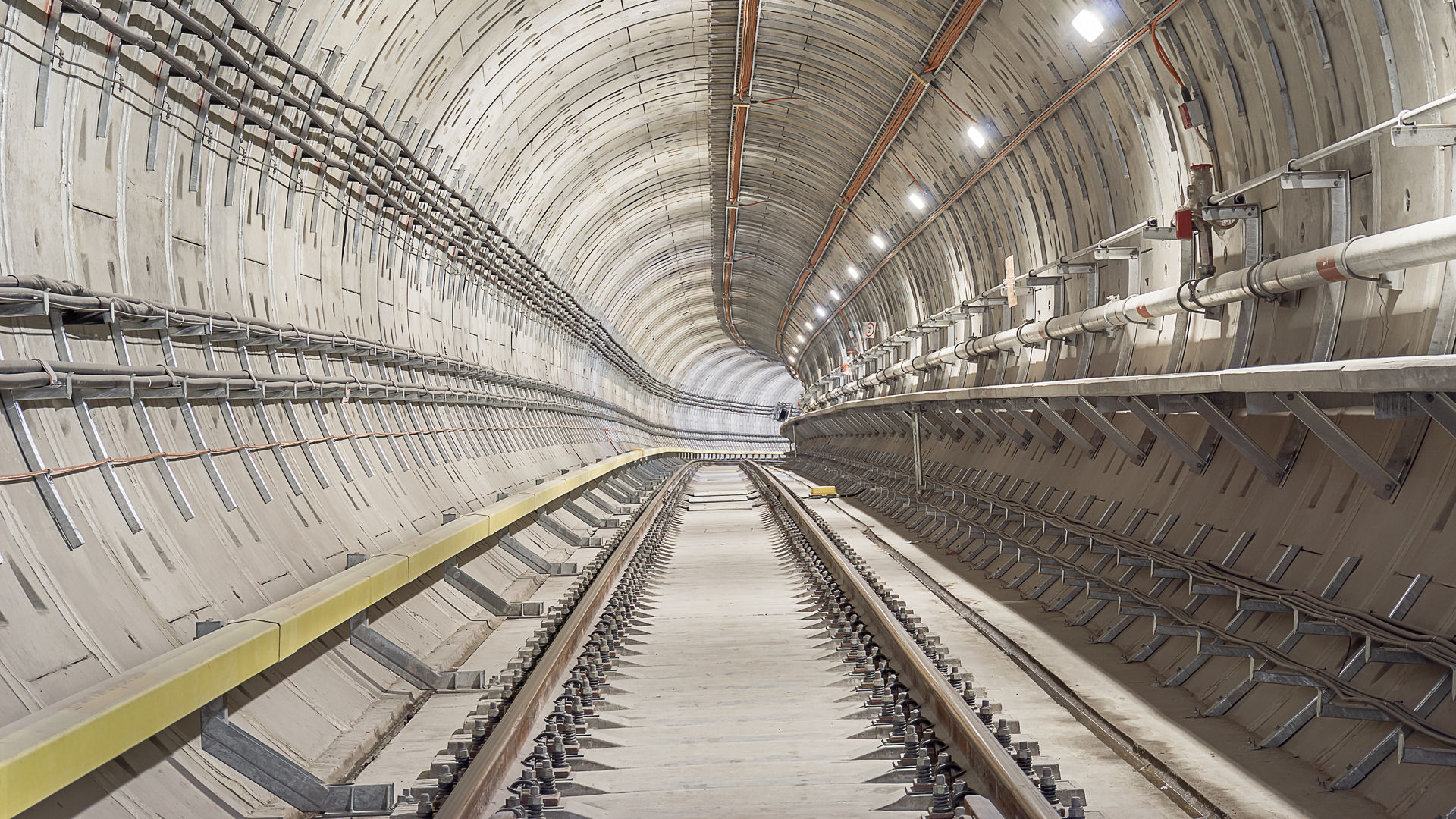 Tunnel